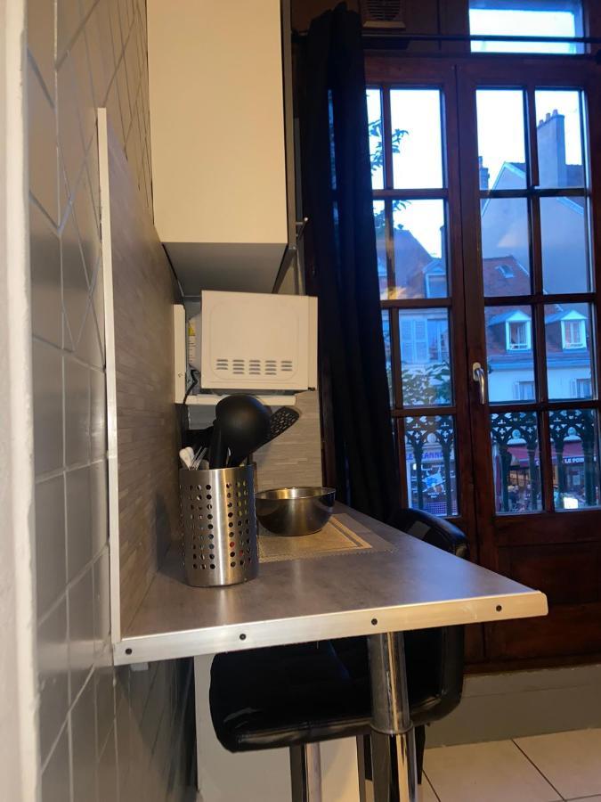 Emplacement Ideal : Studio Au Coeur De Dijon Disponible En Location Apartment Exterior photo